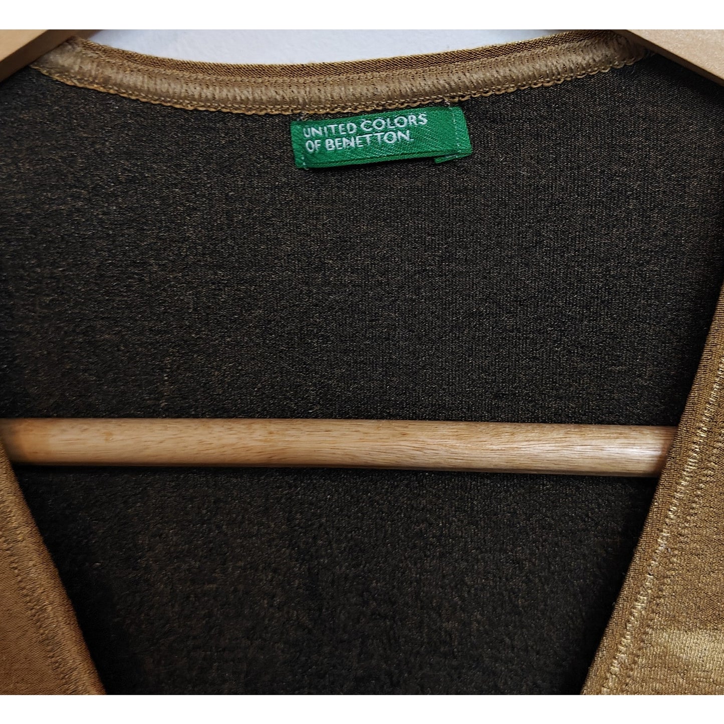 Mustard Scoop Neck 3/4 Sleeve Top