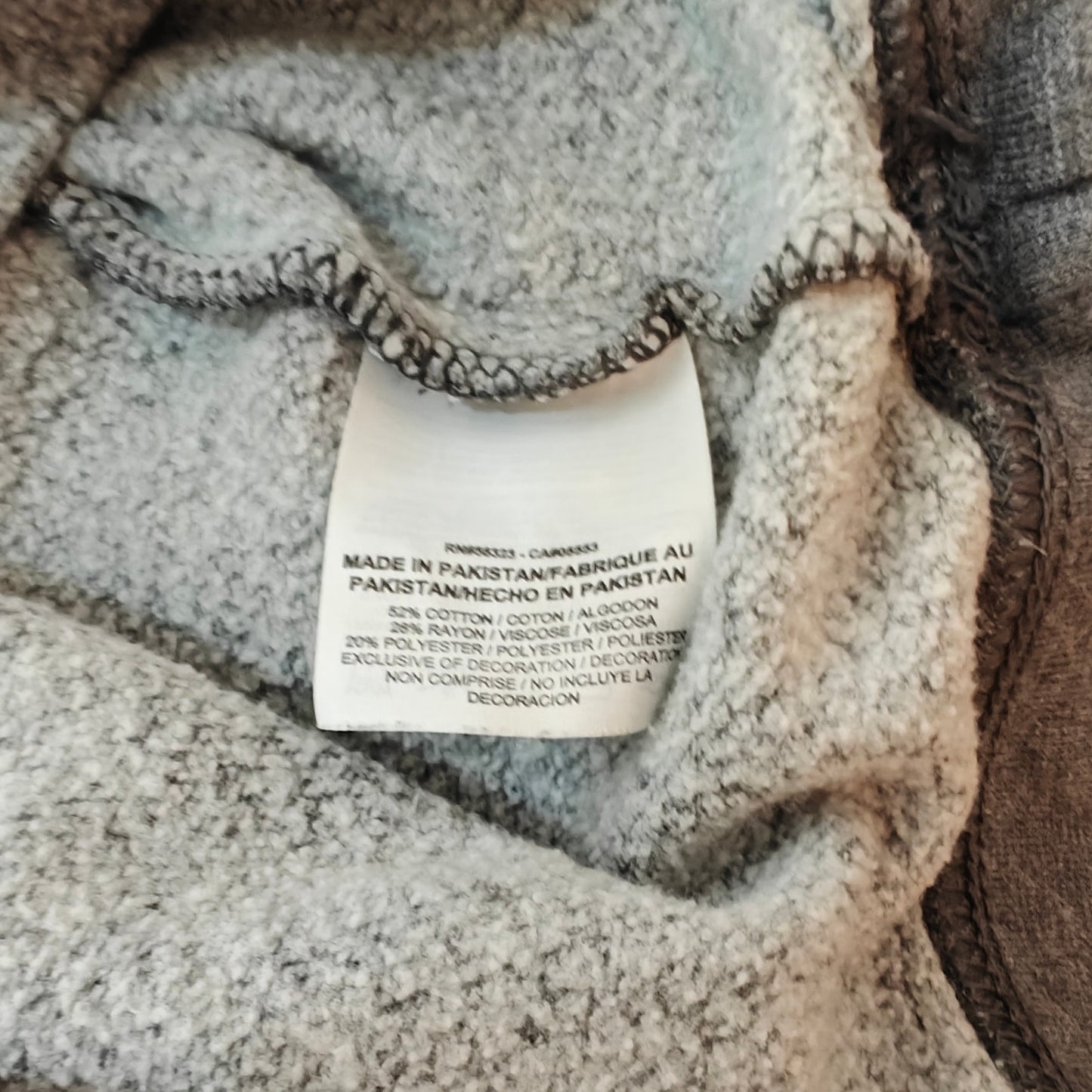 Gray Crewneck Sweatshirt With Pocket