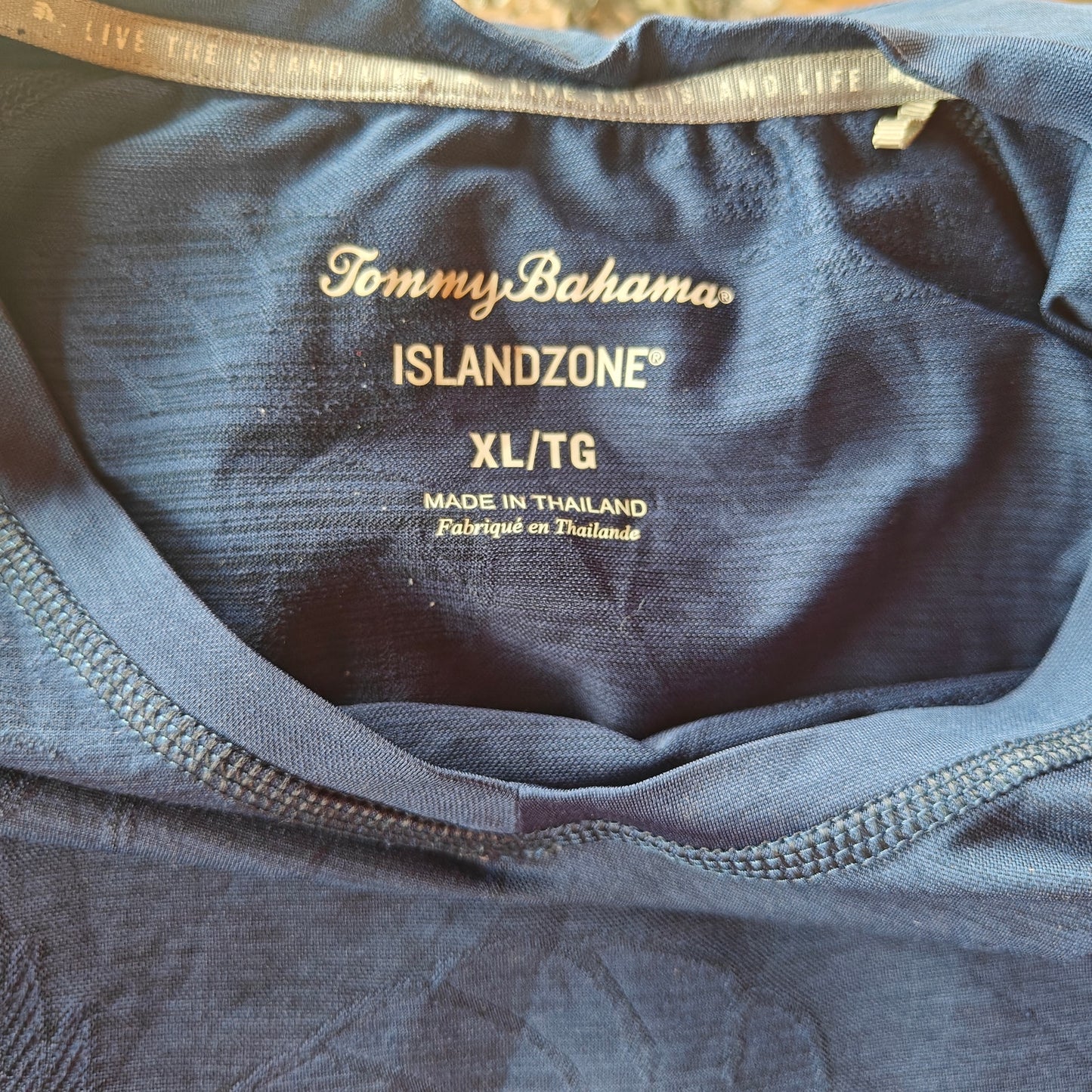 IslandZone Blue Palm Print Performance V-Neck Shirt