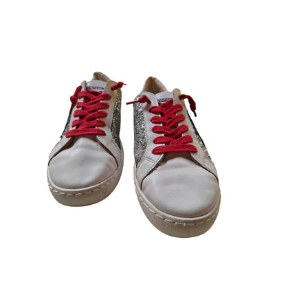 Glitter Star Sneakers With Red Laces