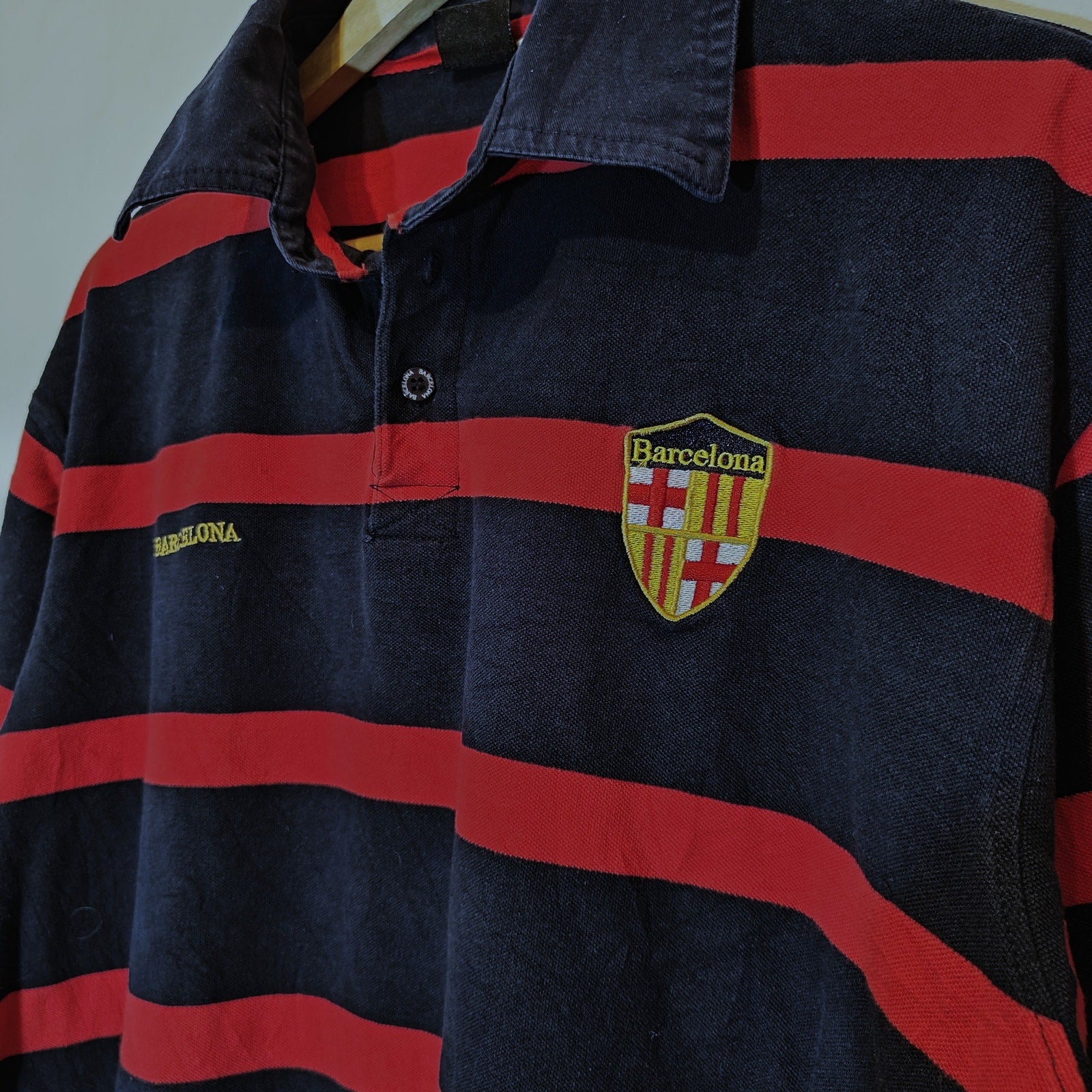 Barcelona Striped Rugby Polo Shirt XL Red Navy Crest Embroidered Cotton