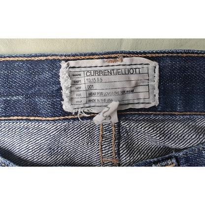 Distressed Wash Skinny Jeans