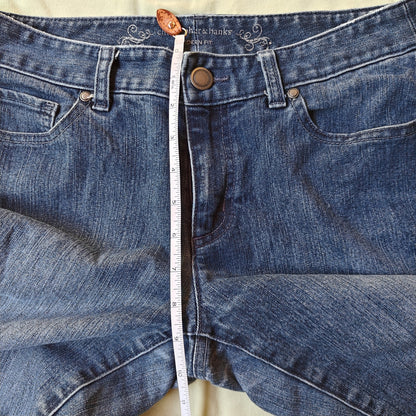 Modern Fit Bootcut Jeans