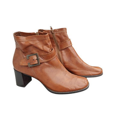 Brown Leather Ankle Boots With Block Heel