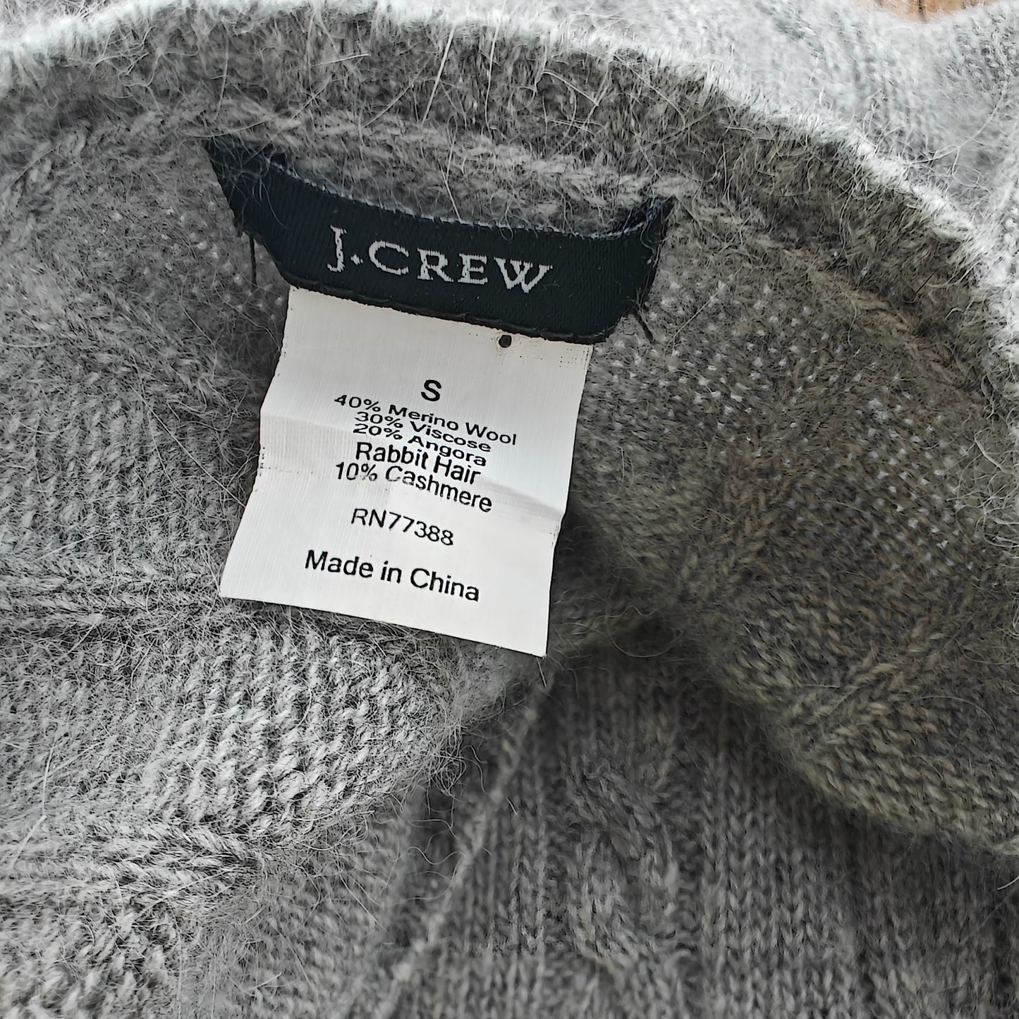 Gray V-Neck Cashmere Blend Cable Knit Sweater