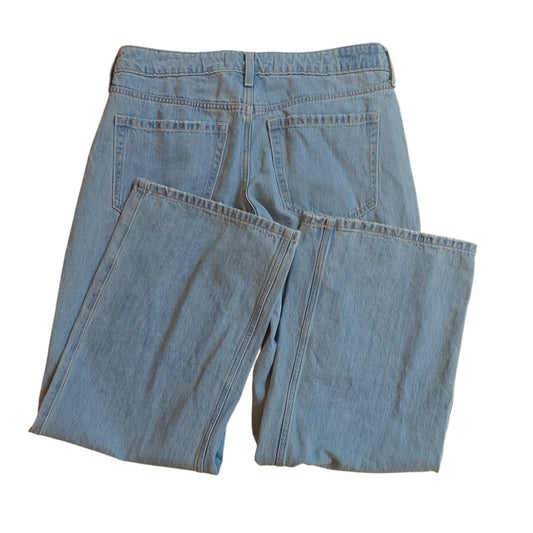 Low Rise Light Wash Wide Leg Jeans