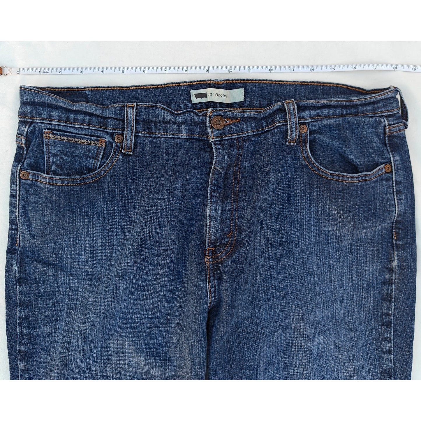 515 Medium Wash Bootcut Jeans