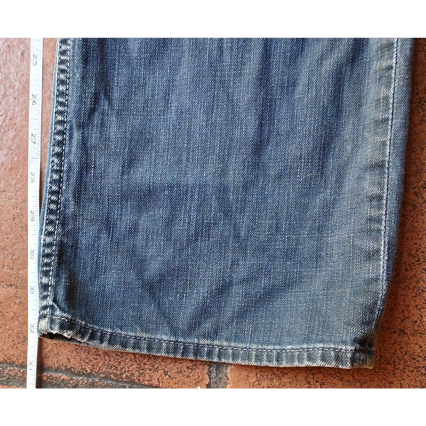 Womens 34 Light Wash Button Fly Flap Pocket Jeans