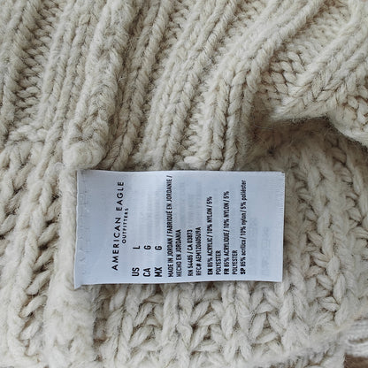 Cream Chunky V-neck Cable Knit Sweater