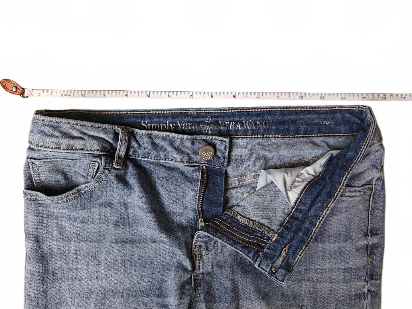 Roll Cuff Capri Jeans Size 10