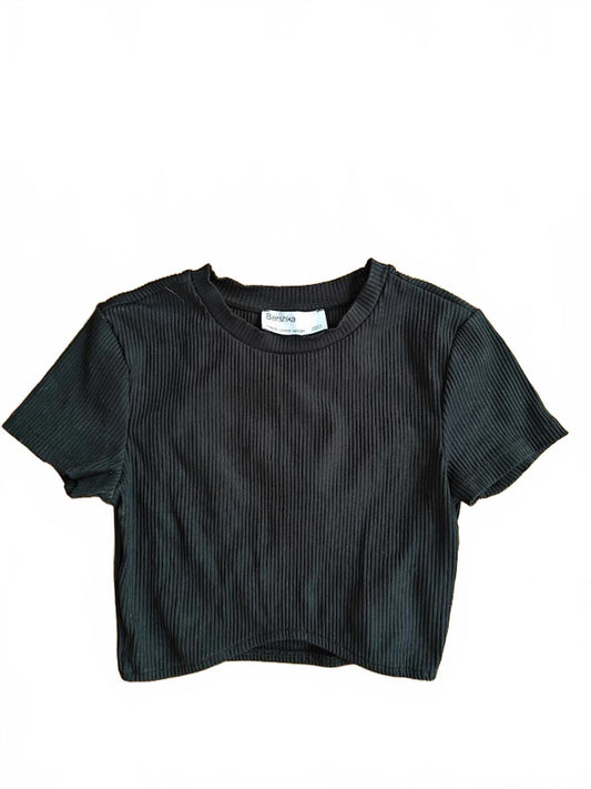 Black Fitted Crop Tee