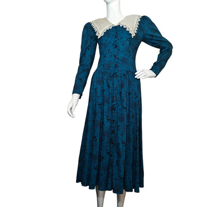 Vintage Blue Prairie Midi Dress with Lace Collar