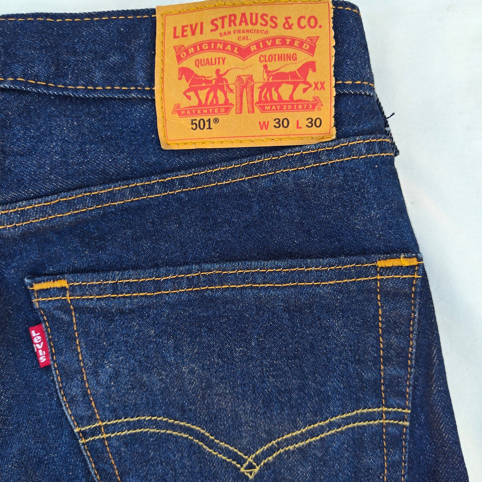 501 Original Button Fly Dark Wash Jeans W30 L30
