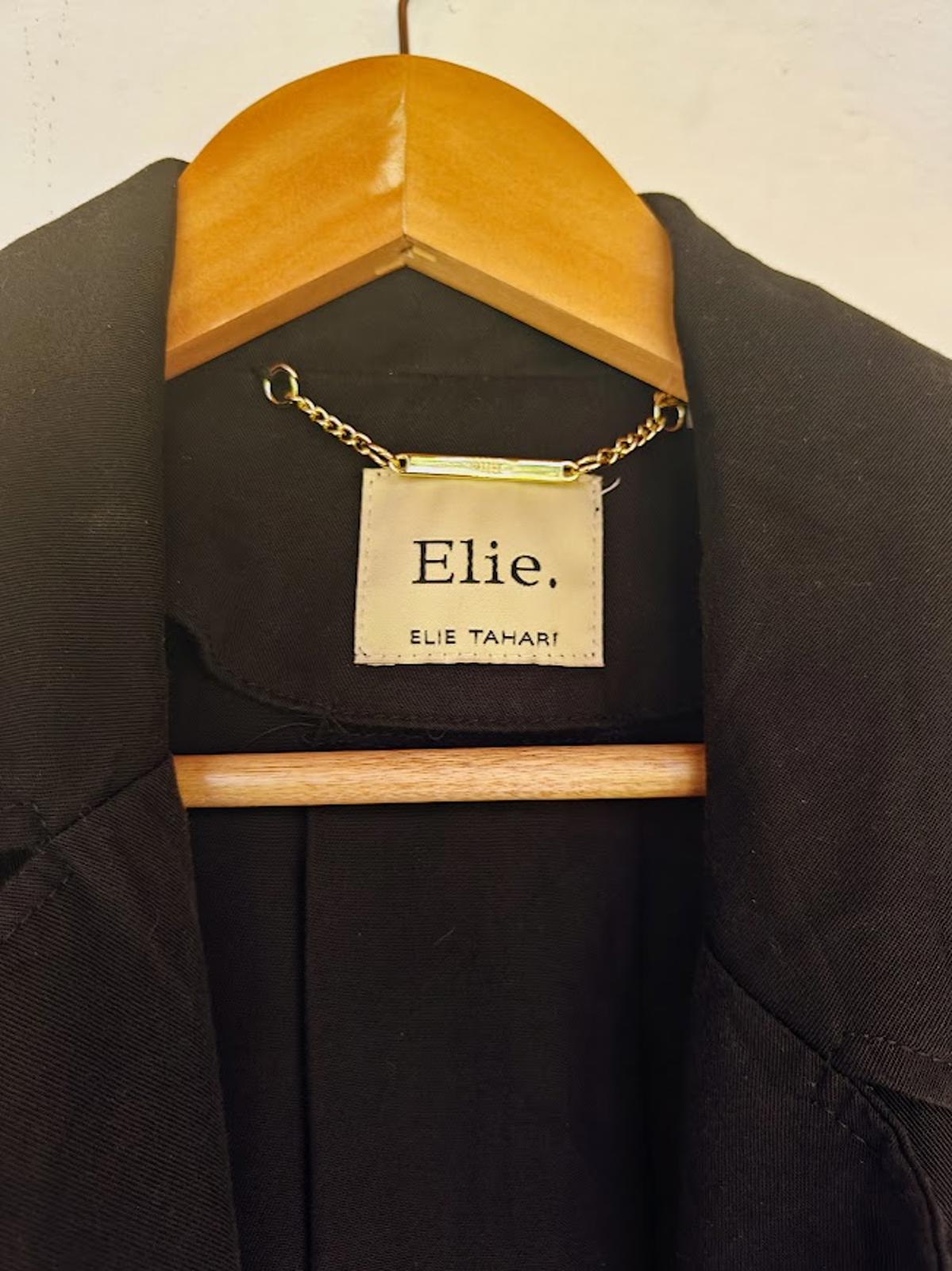 Black Sleeveless Duster