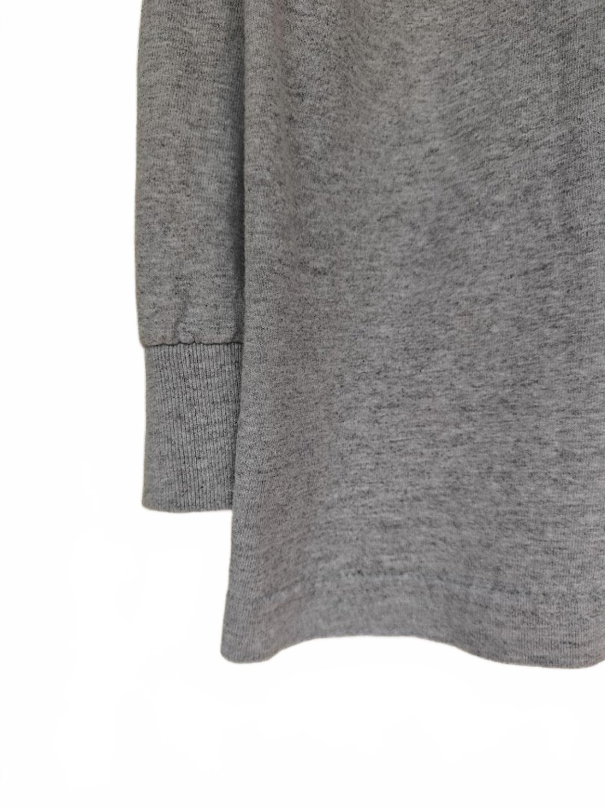 Heather Gray Long-Sleeve Logo Tee