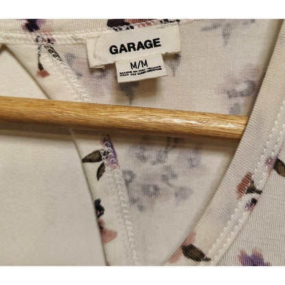 Floral Print Tee with Keyhole Back