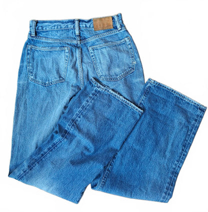 Aeropostale Low-Rise Stovepipe Jeans