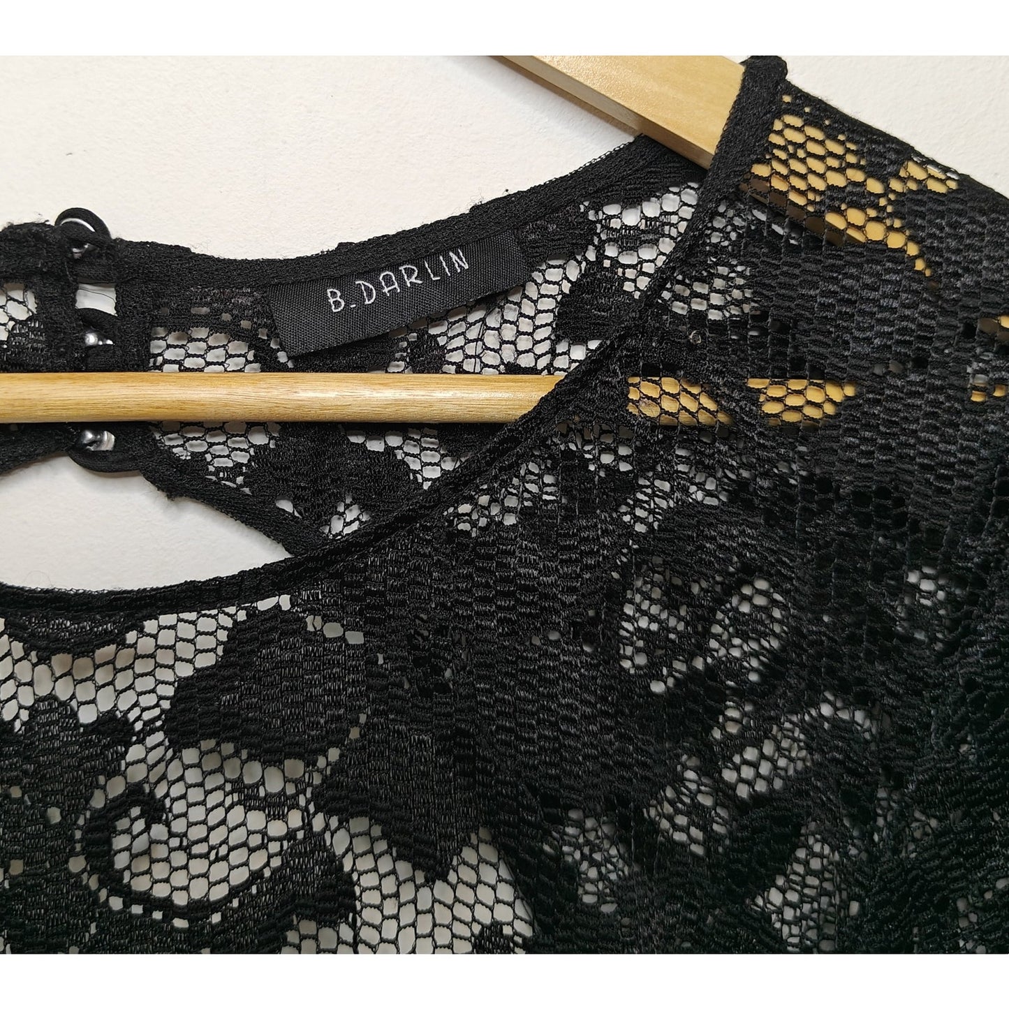 Black Lace Long Sleeve Crop Top