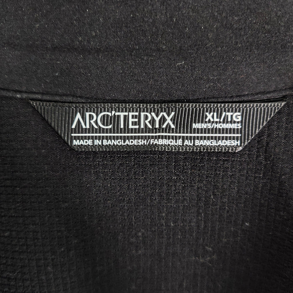 Arc’teryx Black Fleece Backed Softshell Jacket Men’s XL SRK Consulting