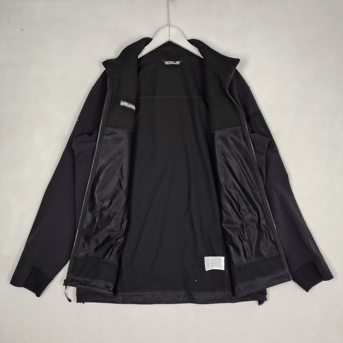 Arc’teryx Black Fleece Backed Softshell Jacket Men’s XL SRK Consulting
