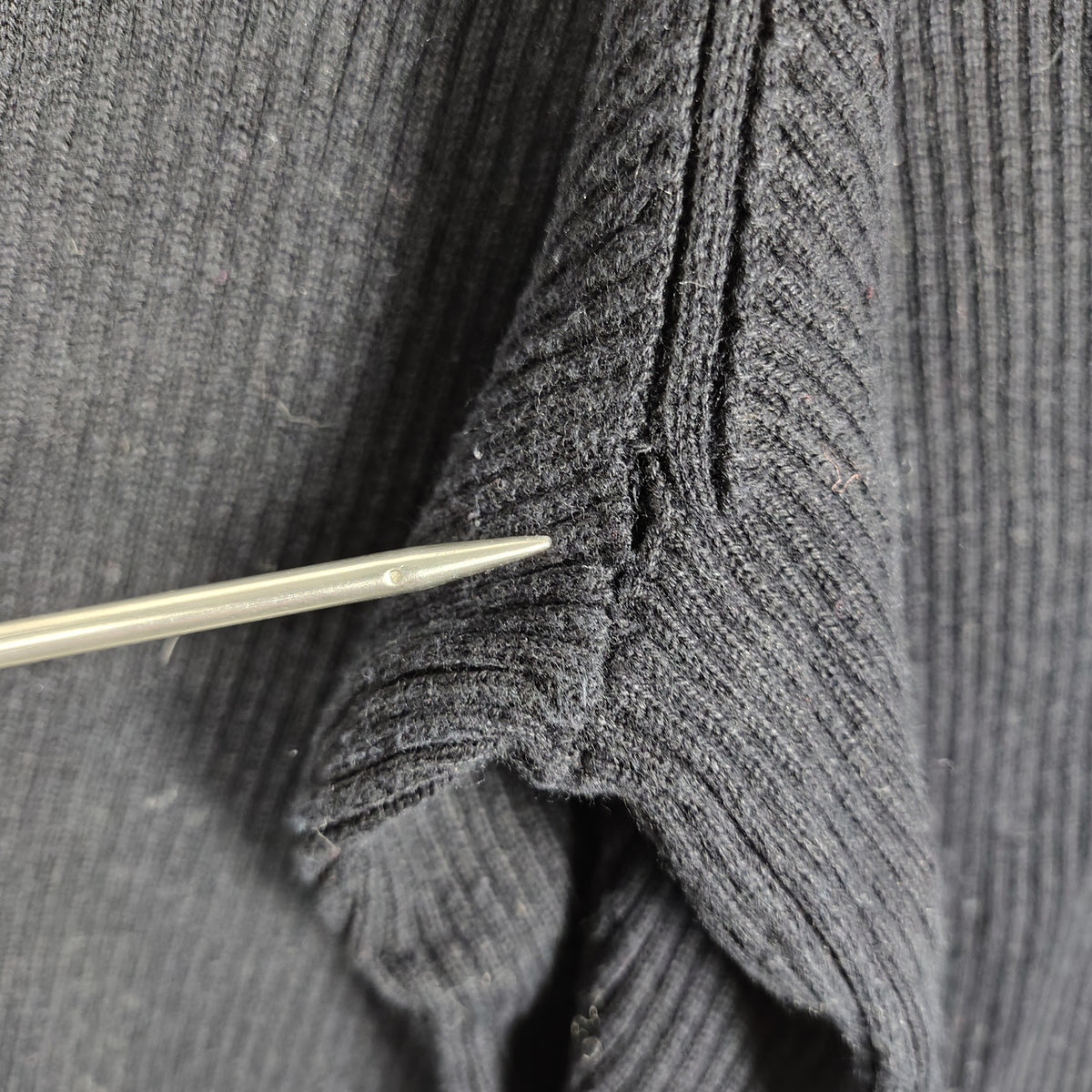 Lauren Ralph Lauren Ribbed Cotton Turtleneck Sweater – Black