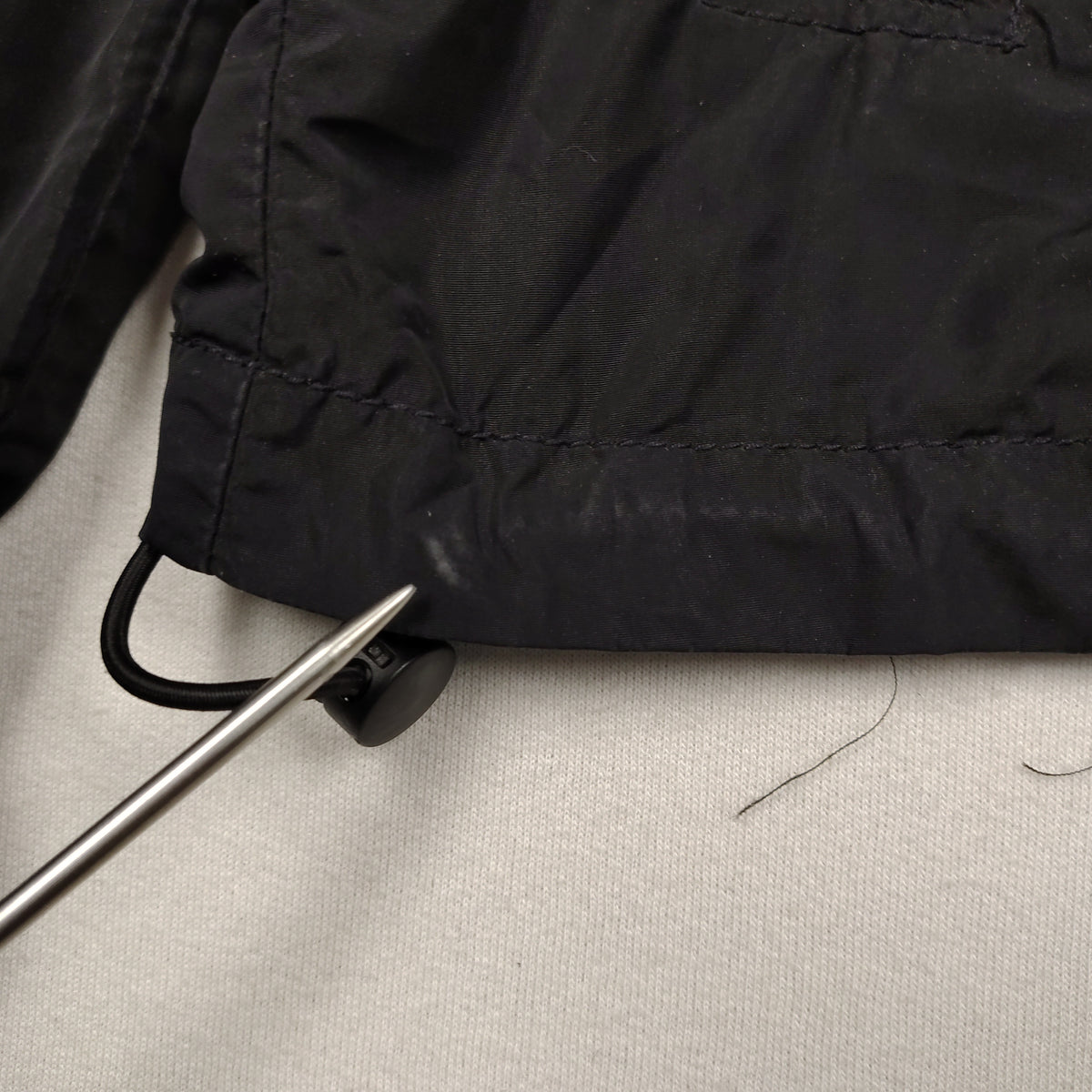 Armani Jeans Black Full-Zip Windbreaker Jacket – Men’s Large / EU 52