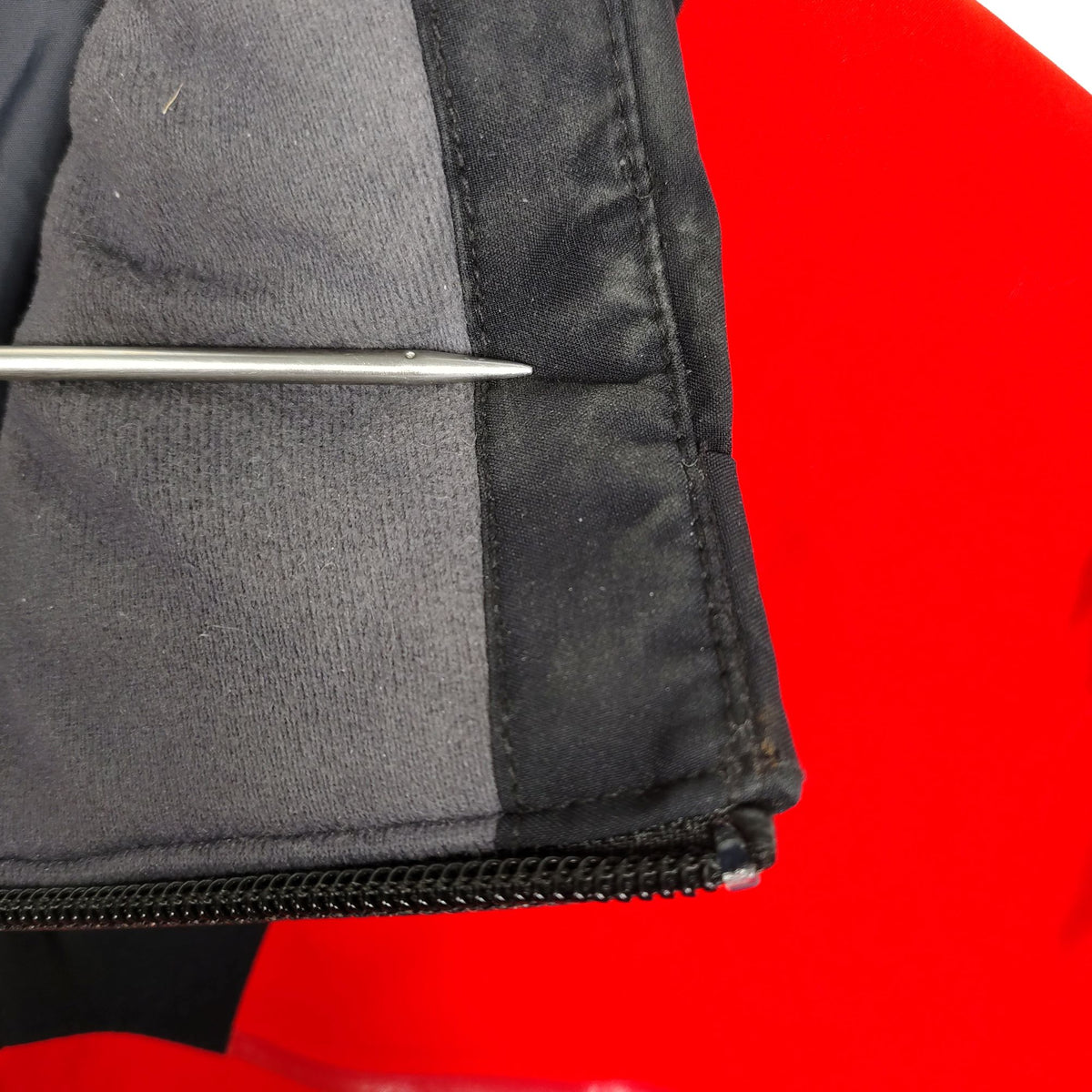 Spyder Red & Black GORE-TEX PrimaLoft Insulated Ski Jacket