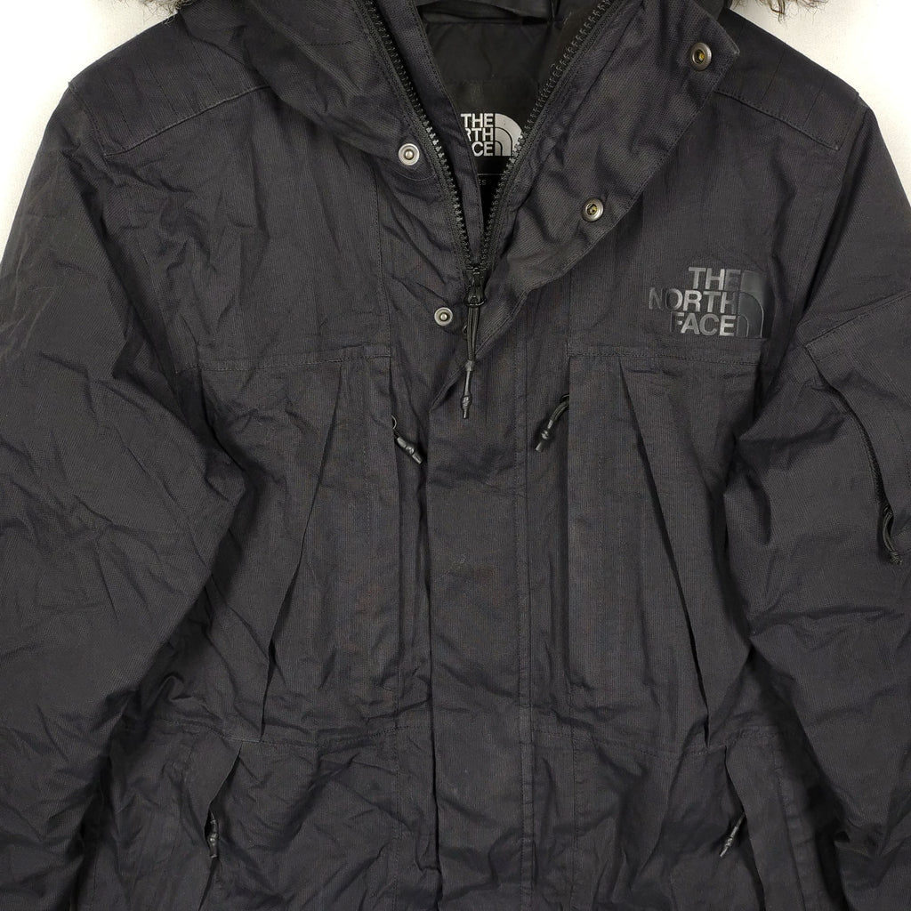 The North Face Black Insulated Hooded Parka – Men’s XS