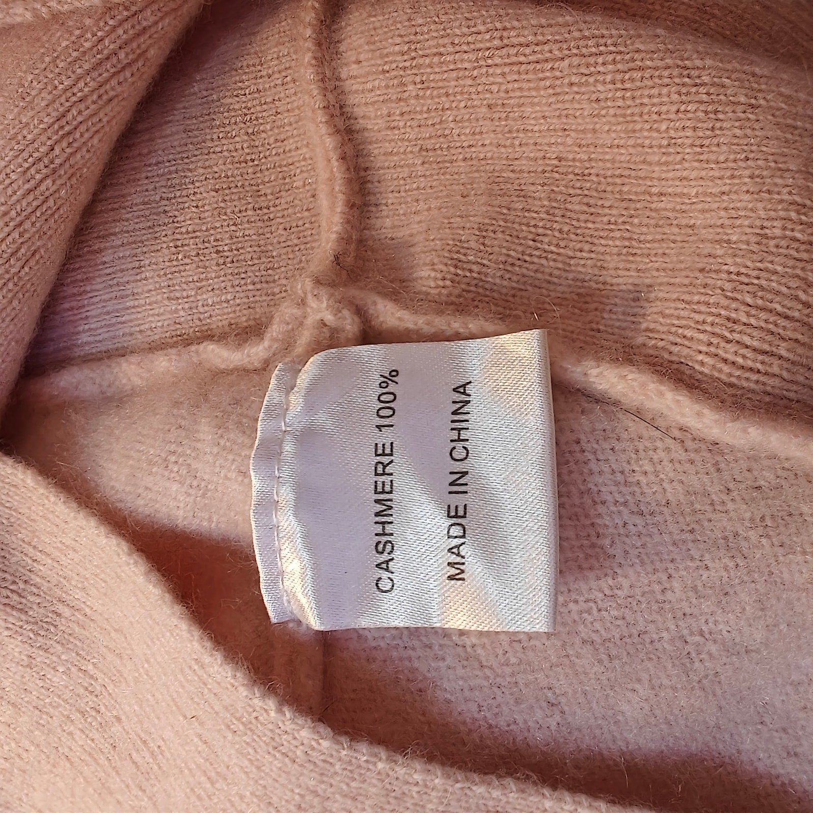 100% Cashmere Pink Sweater