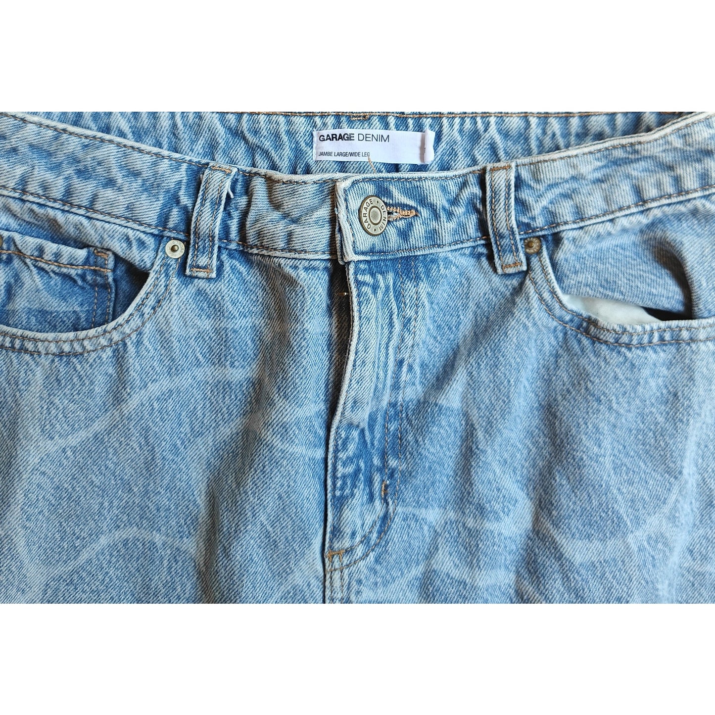 Light Wash Wide Leg Jeans