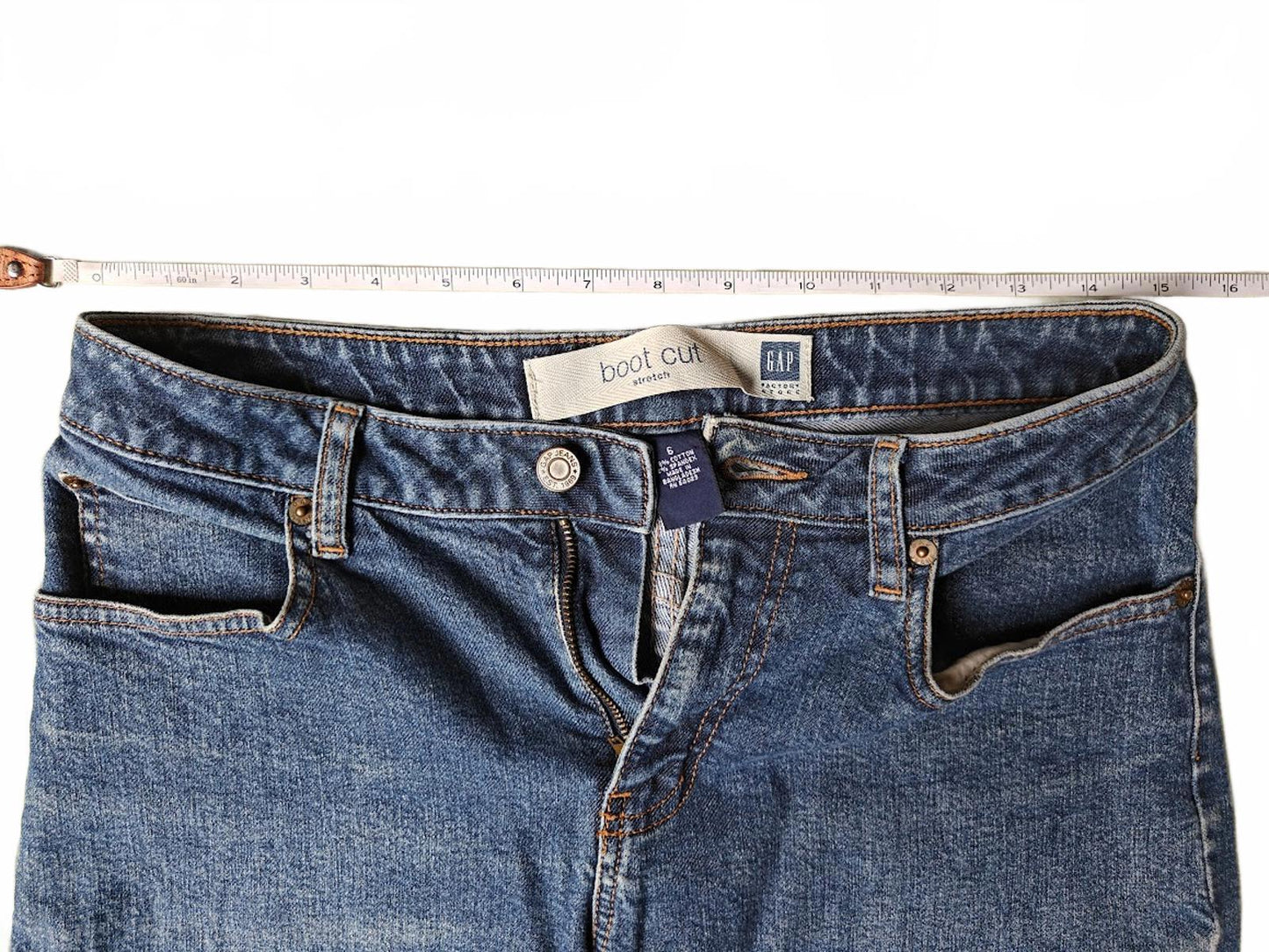 Bootcut Stretch Cropped Jeans Size 6