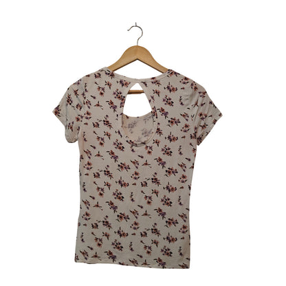 Floral Print Tee with Keyhole Back