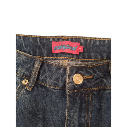 Wide-Leg Jeans