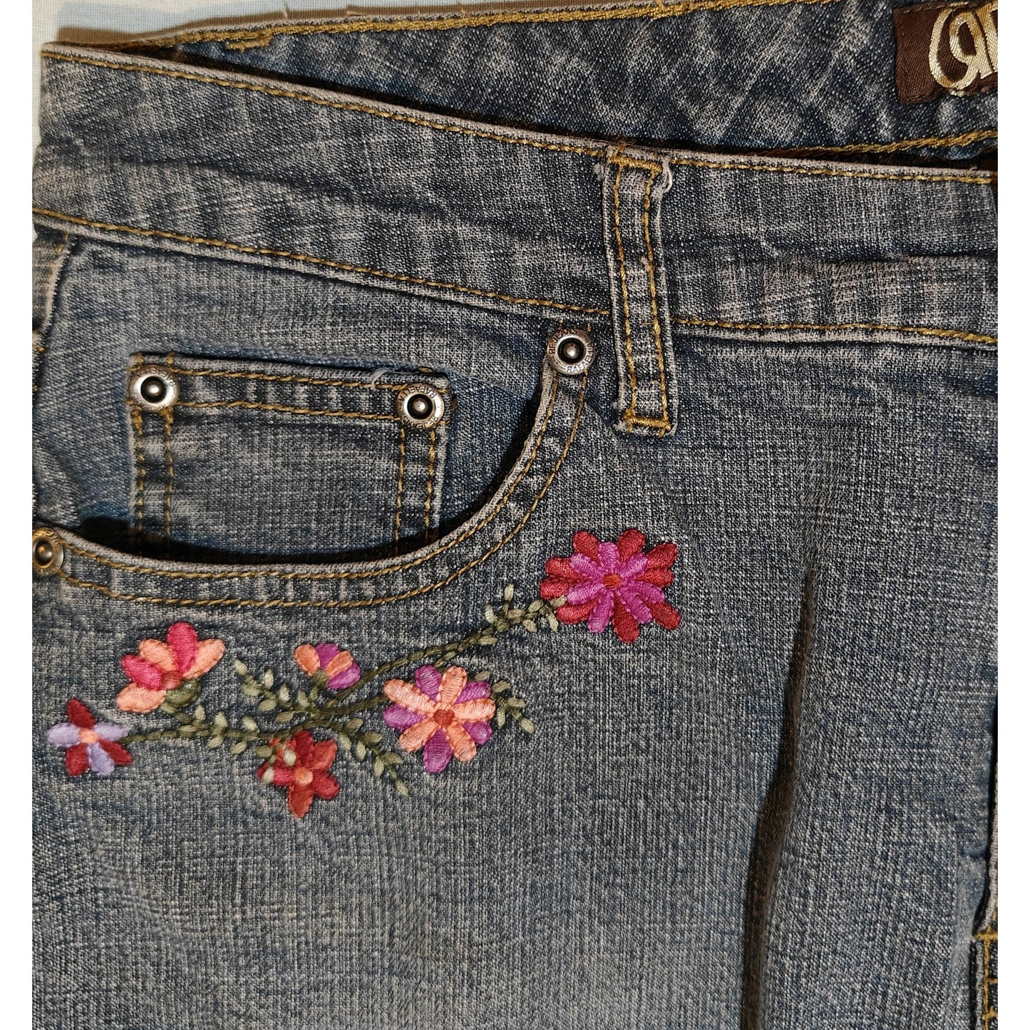 Floral Embroidered Bootcut Jeans