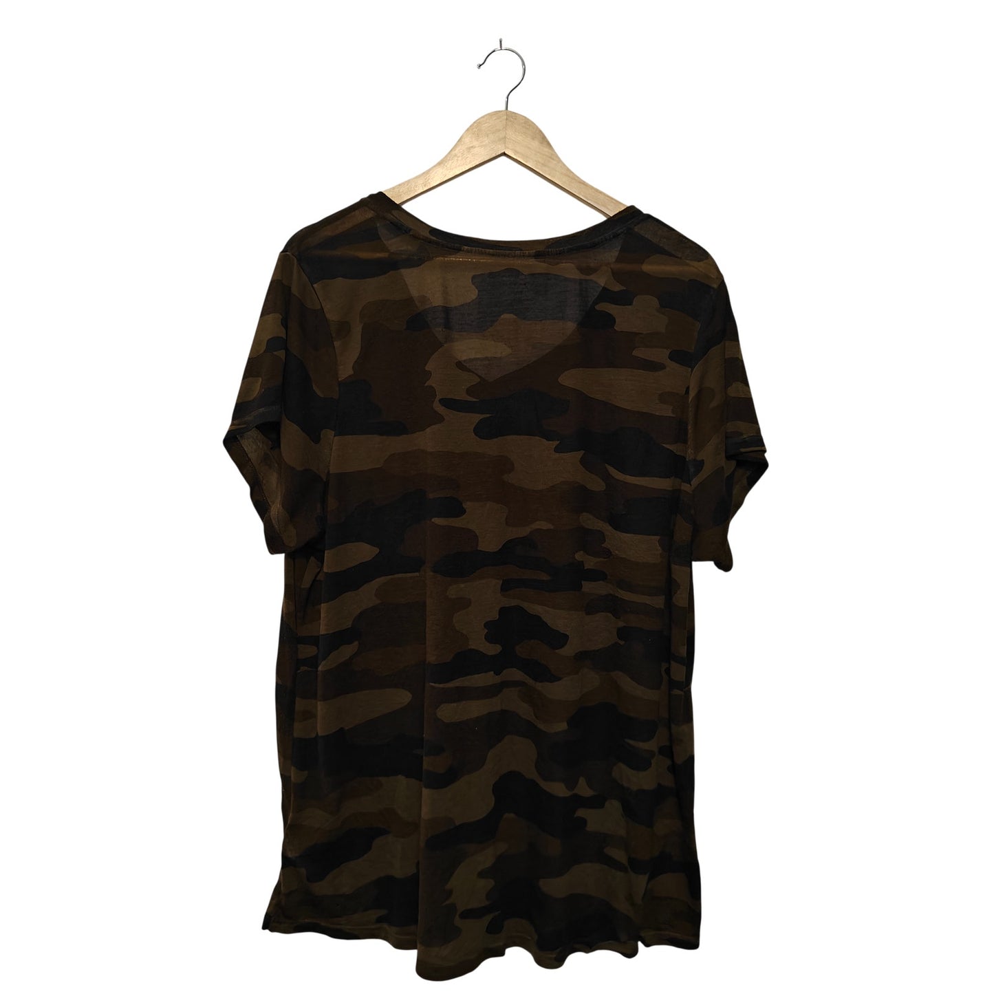 Camo V-Neck Bunout Tee