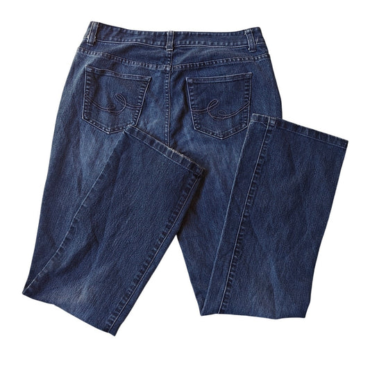 Modern Fit Bootcut Jeans