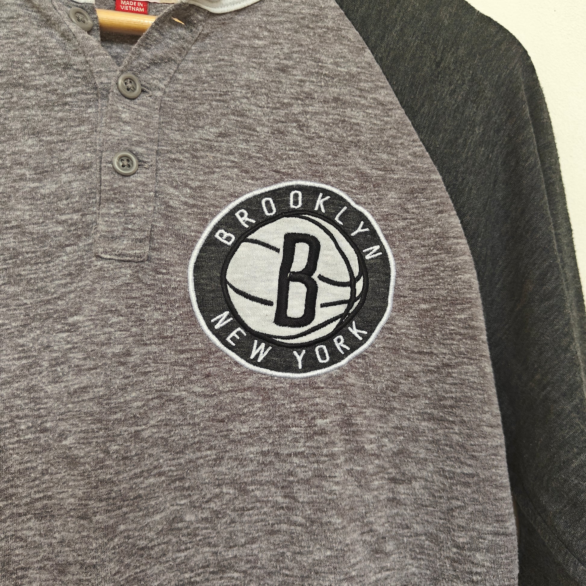 Mitchell & Ness Grey Colorblock Raglan Cotton Baseball Tee